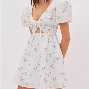 NWT For Love & Lemons Callie Swing Dress SIZE MEDIUM